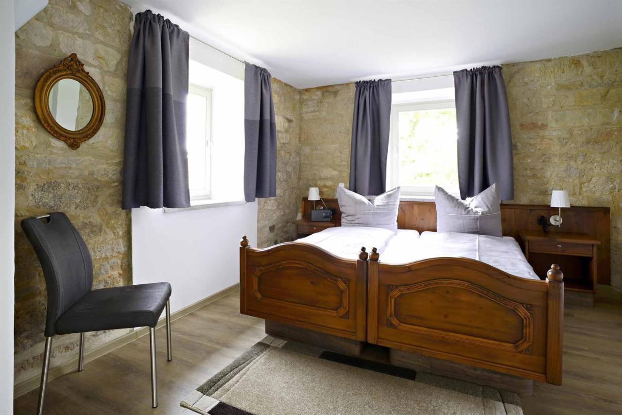 Hotel Und Restaurant Rittergut Kreipitzsch Naumburg  Buitenkant foto