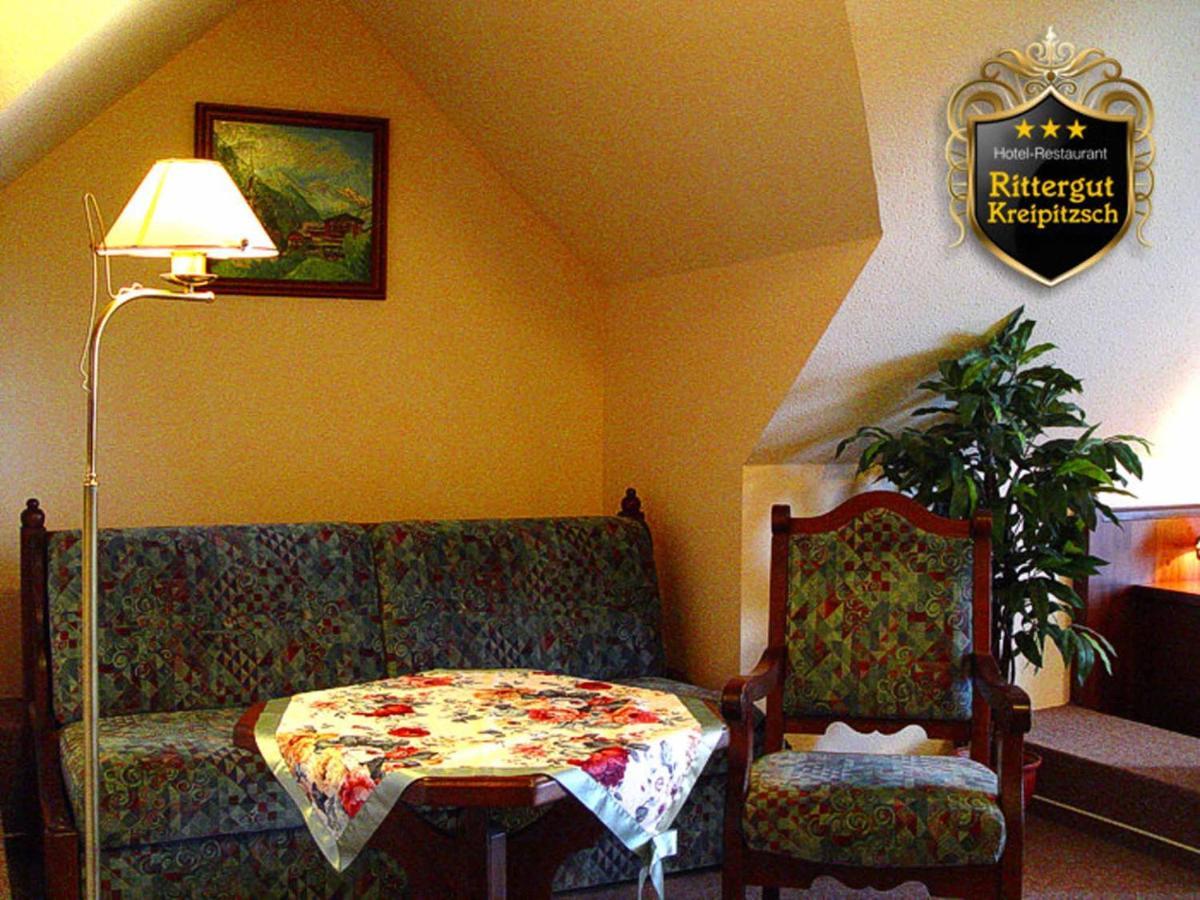 Hotel Und Restaurant Rittergut Kreipitzsch Naumburg  Buitenkant foto